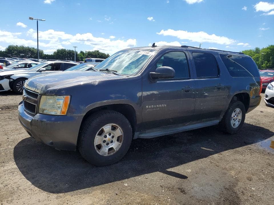 2010 CHEVROLET SUBURBAN - 1