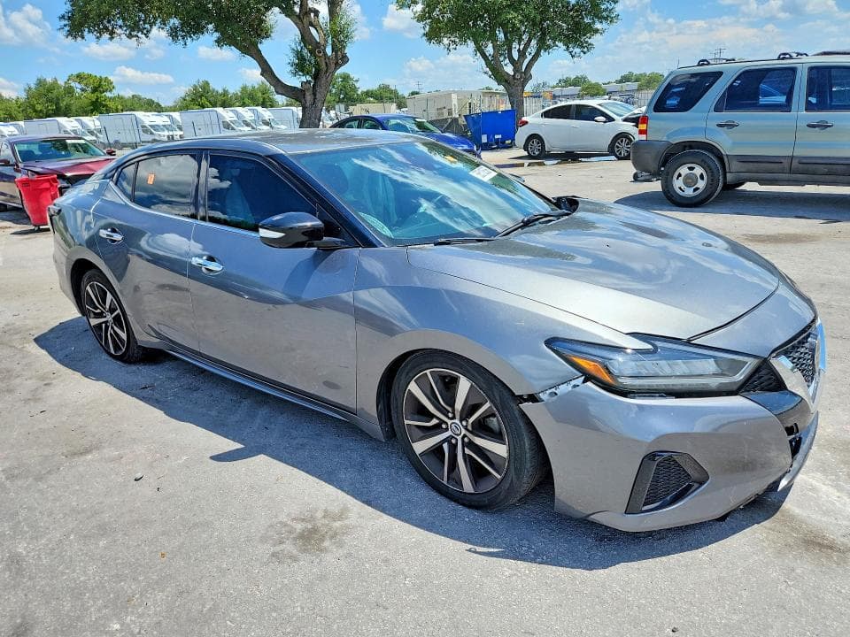 2022 NISSAN MAXIMA SV 4