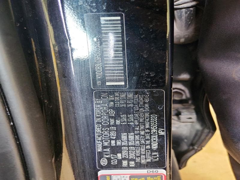 2017 KIA NIRO FE 13