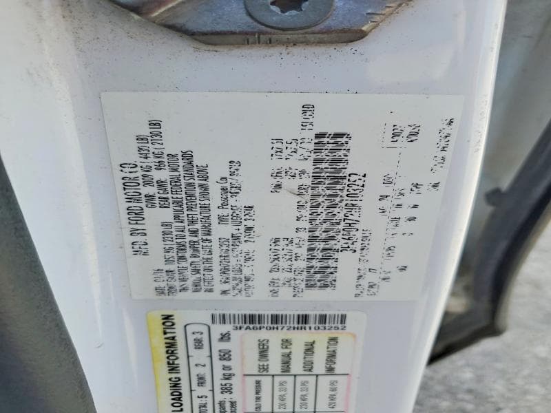 2017 FORD FUSION SE 12