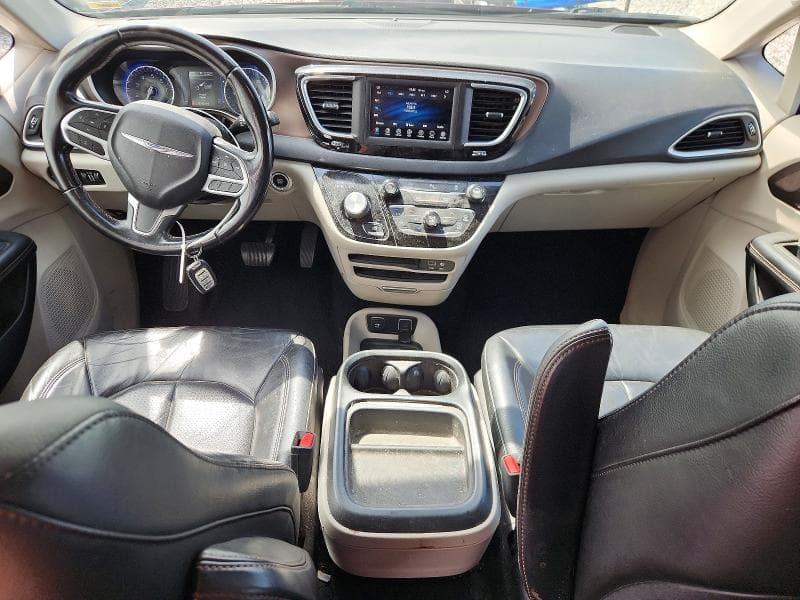 2018 CHRYSLER PACIFICA TOURING L 8