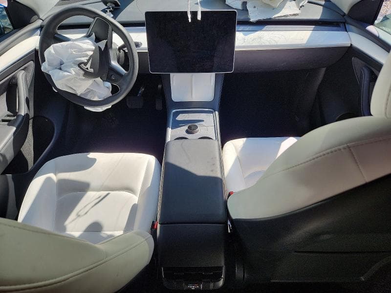 2023 TESLA MODEL Y 8