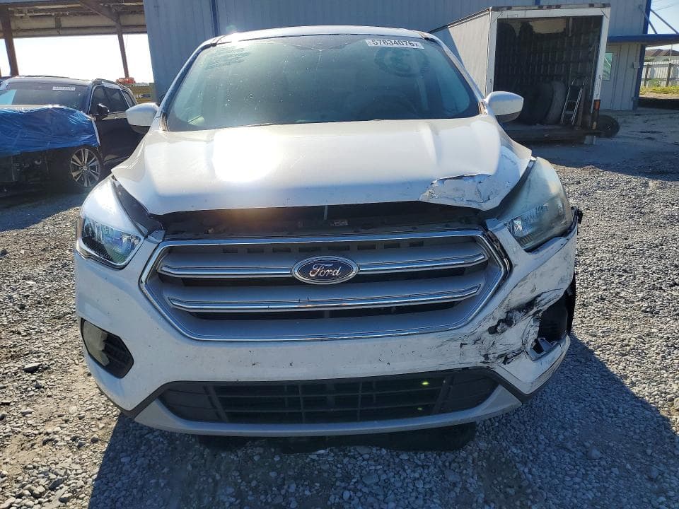 2017 FORD ESCAPE SE 5