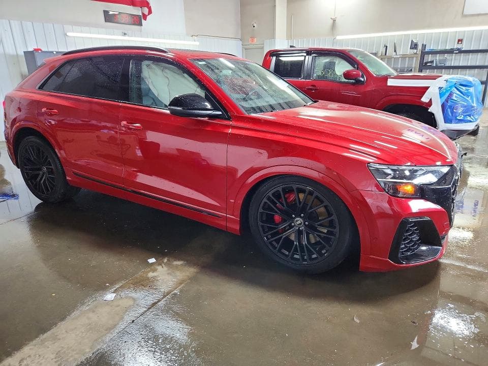 2024 AUDI SQ8 PRESTIGE 4