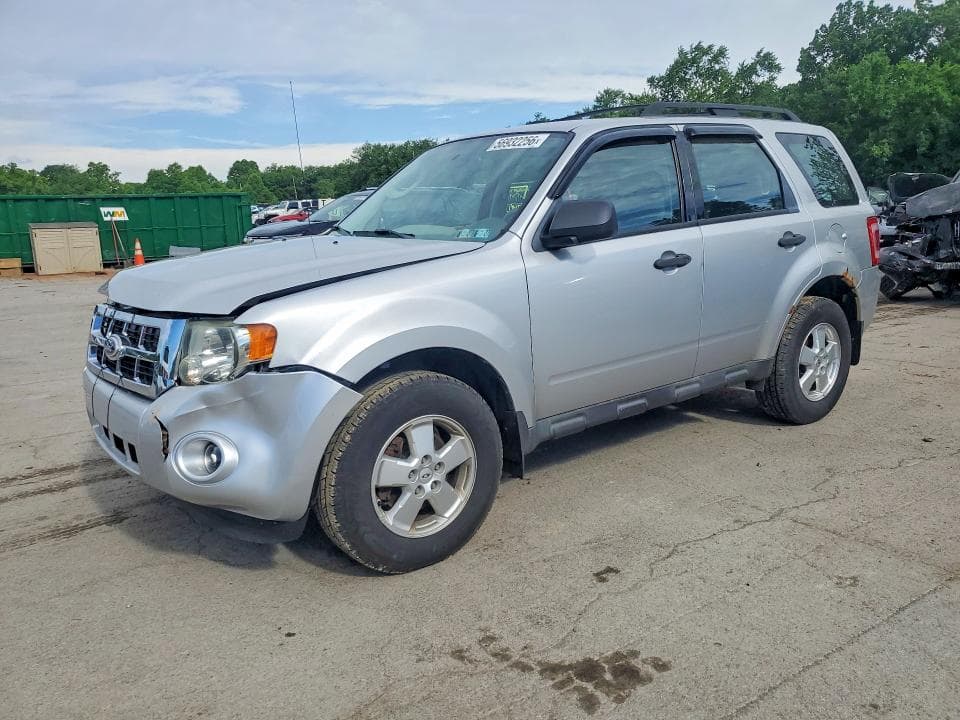 2010 FORD ESCAPE