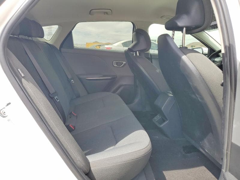 2025 KIA K4 LXS 10