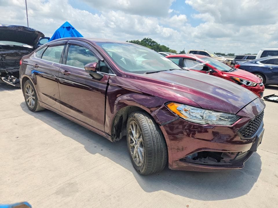 2017 FORD FUSION SE 4