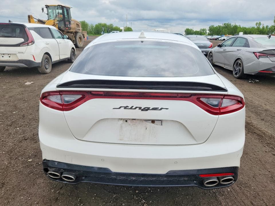 2018 KIA STINGER GT2 6