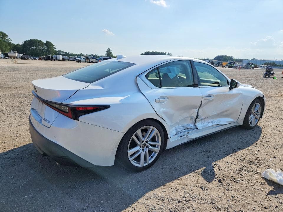 2023 LEXUS IS 300 3