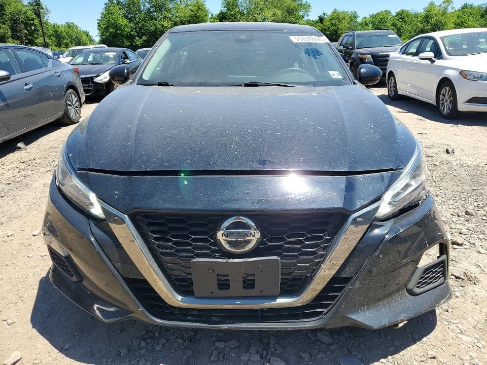 2021 NISSAN ALTIMA SR 5
