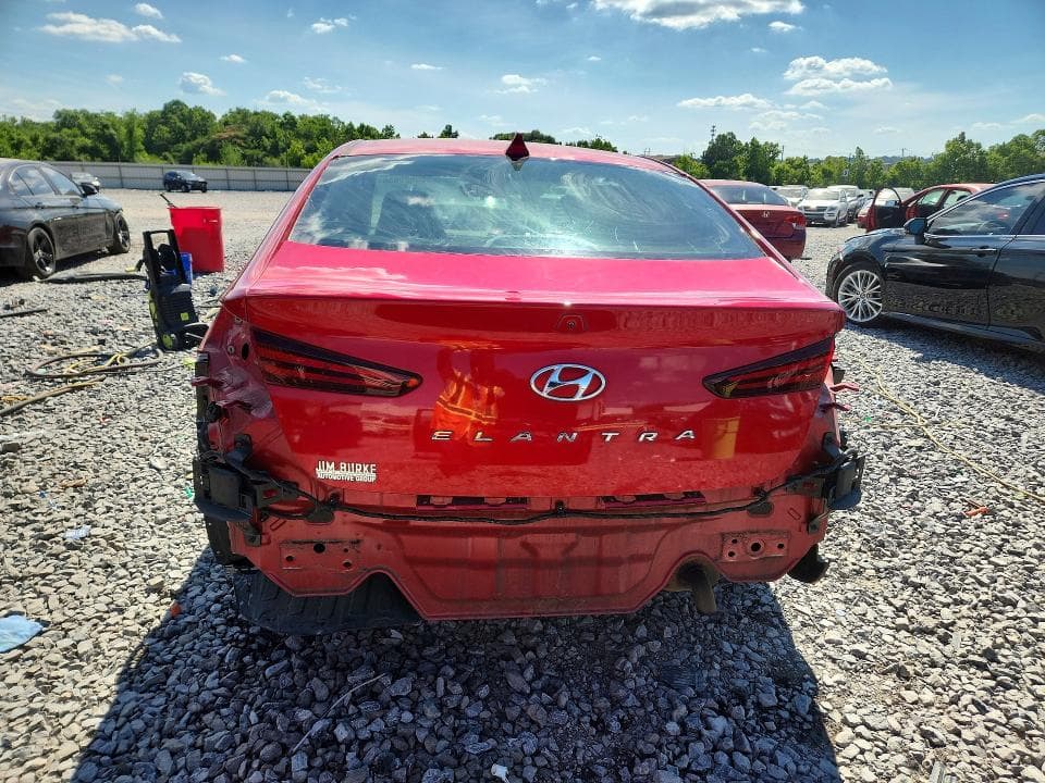 2020 HYUNDAI ELANTRA SEL 6