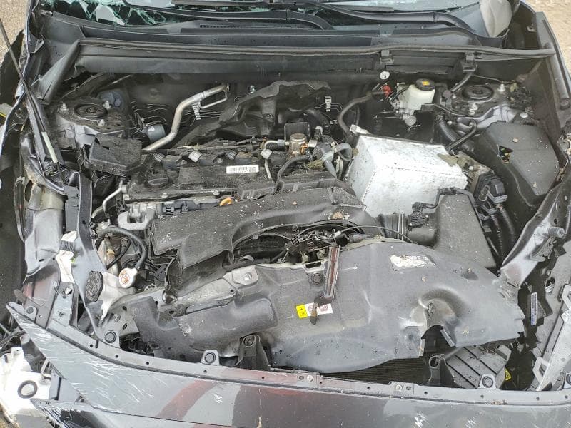2021 TOYOTA RAV4 XLE 12