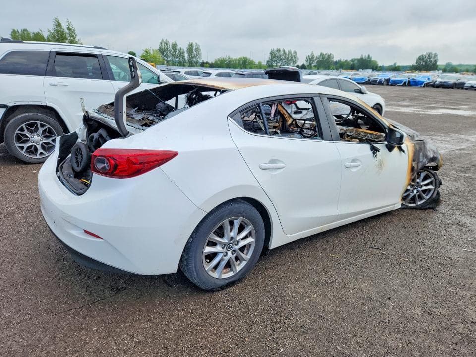 2017 MAZDA 3 TOURING 3