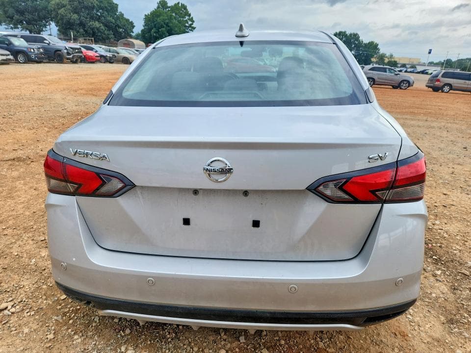2021 NISSAN VERSA SV 6