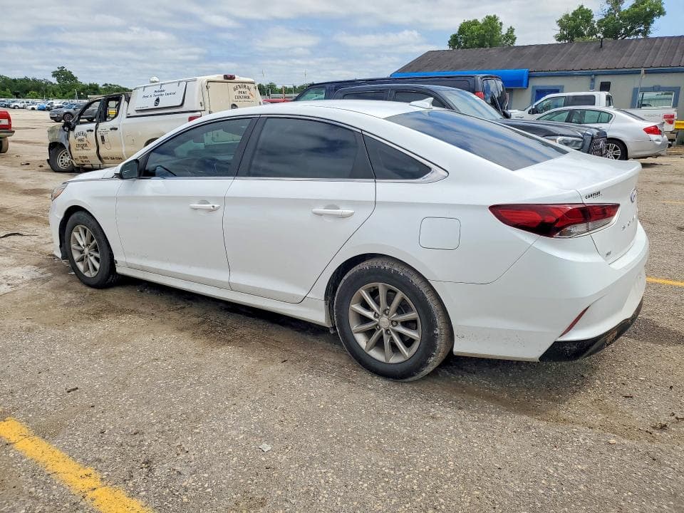 2019 HYUNDAI SONATA SE 2