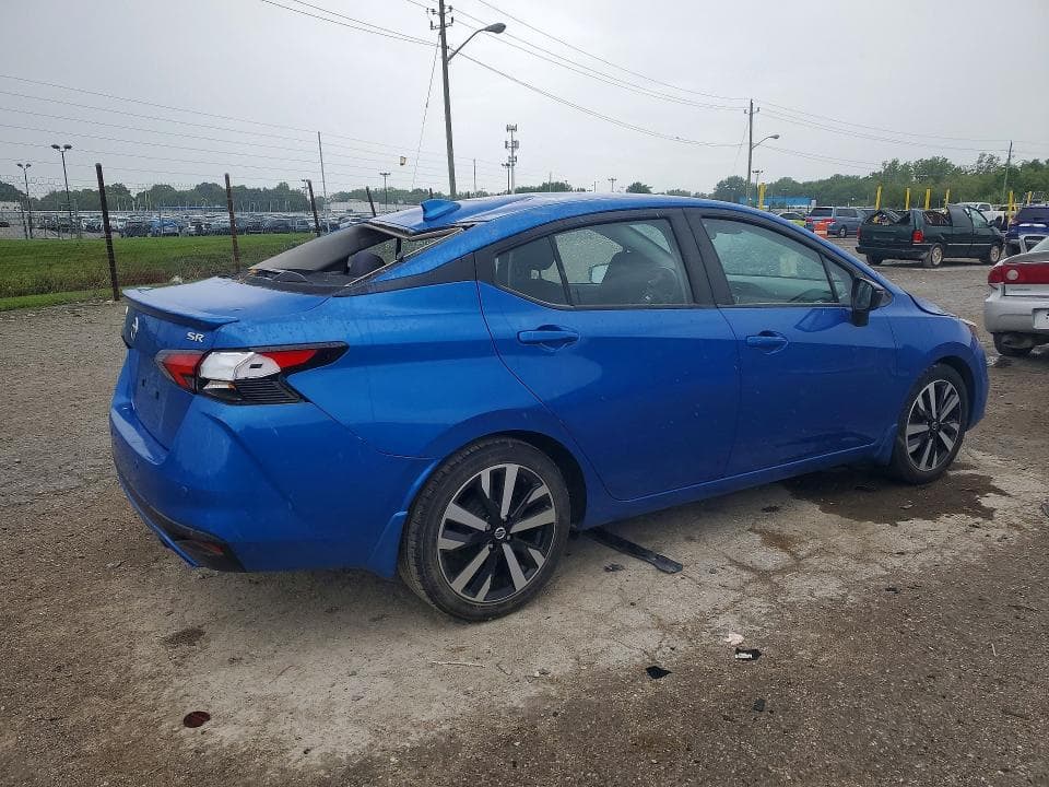 2021 NISSAN VERSA SR 3