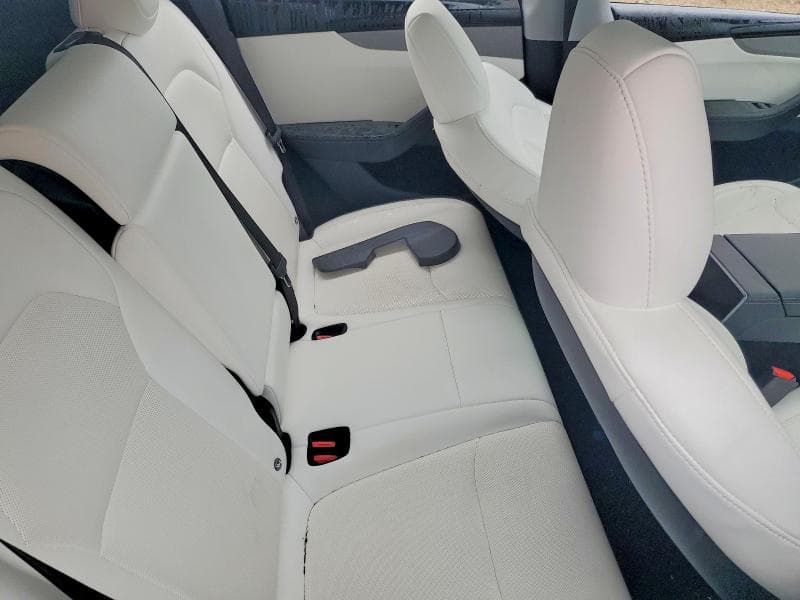 2026 TESLA MODEL Y 10