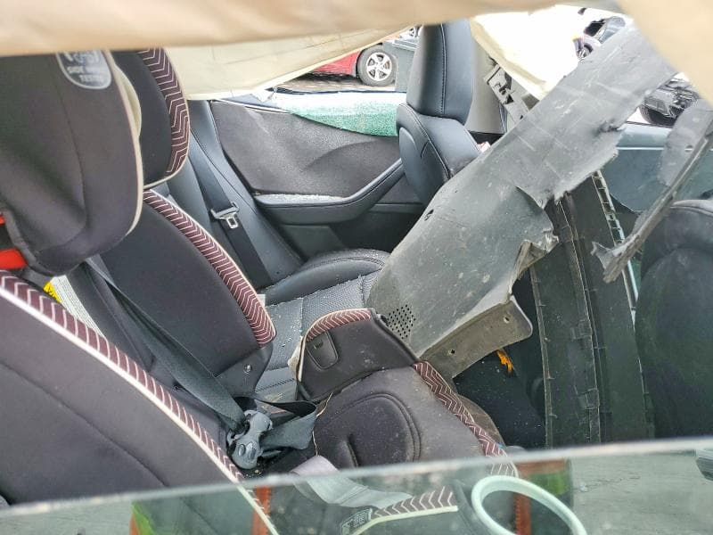 2024 TESLA MODEL 3 10