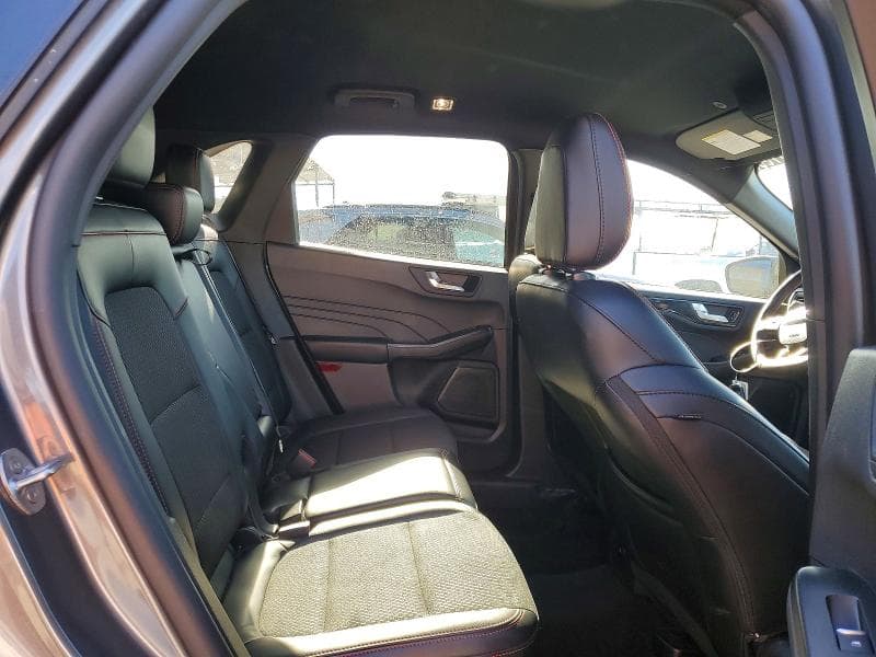 2025 FORD ESCAPE ST LINE 11