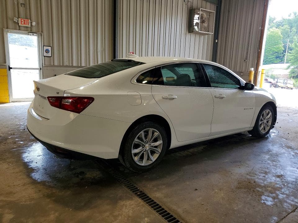 2023 CHEVROLET MALIBU LT 3