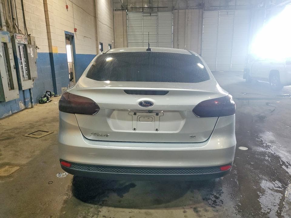 2018 FORD FOCUS SE 6