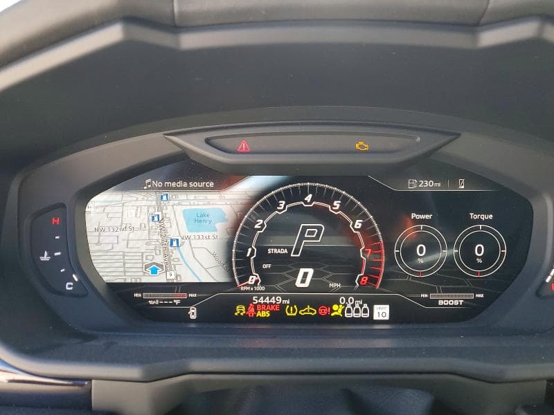 2022 LAMBORGHINI URUS 9