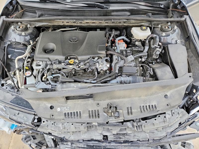 2025 TOYOTA CAMRY SE 11