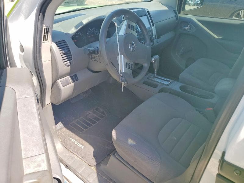 2019 NISSAN FRONTIER S 8
