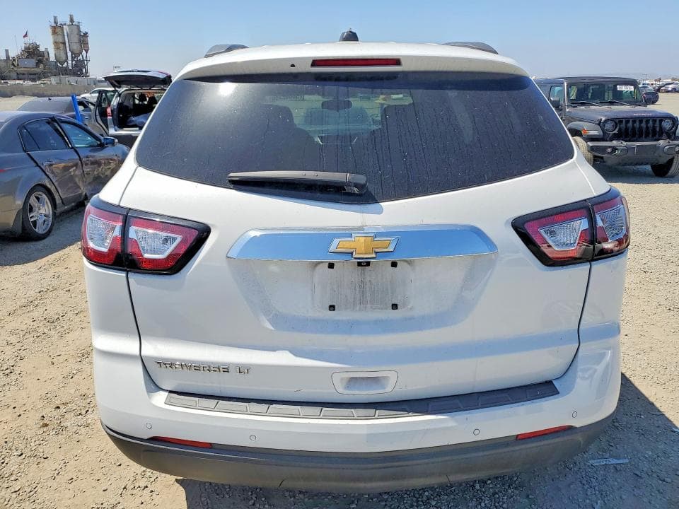 2017 CHEVROLET TRAVERSE LT 6