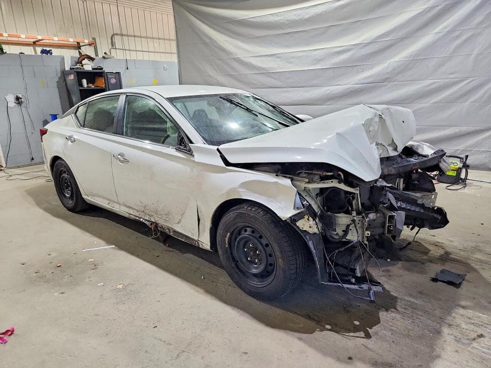2019 NISSAN ALTIMA S 4