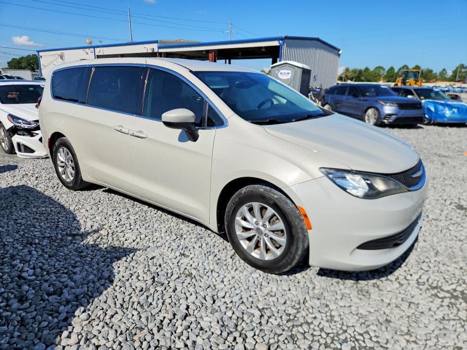 2017 CHRYSLER PACIFICA TOURING 4