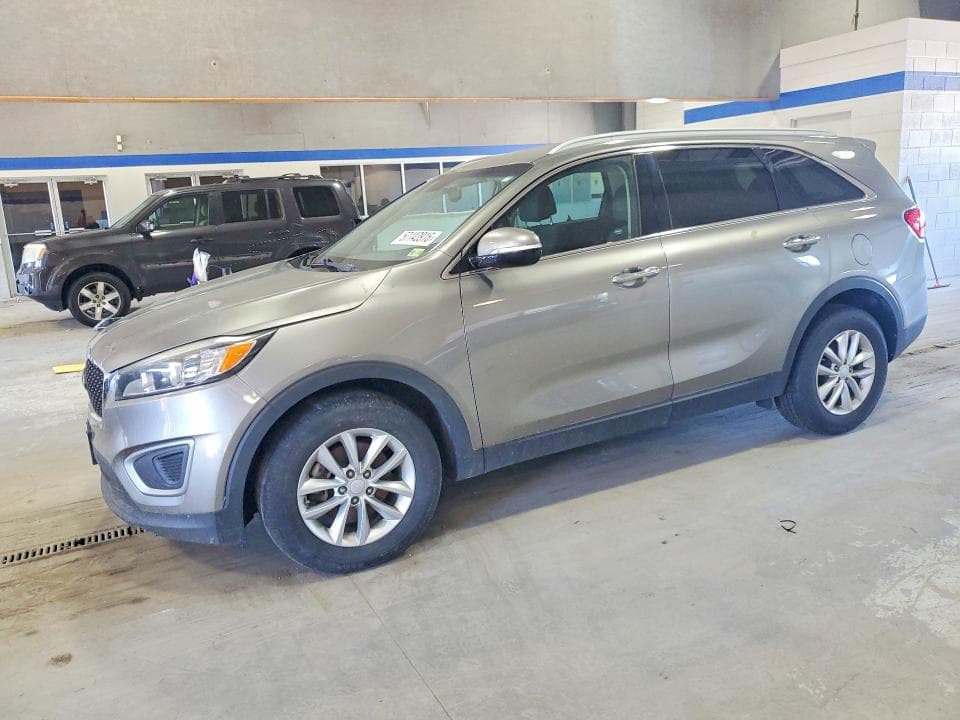 2017 KIA SORENTO - 1