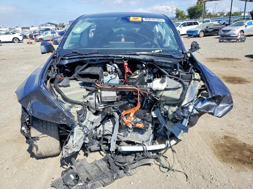 2026 TESLA MODEL Y 5