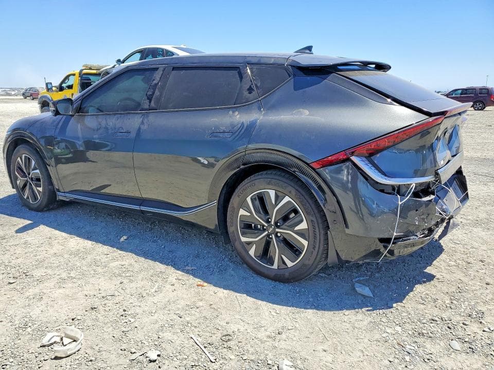 2023 KIA EV6 WIND 2