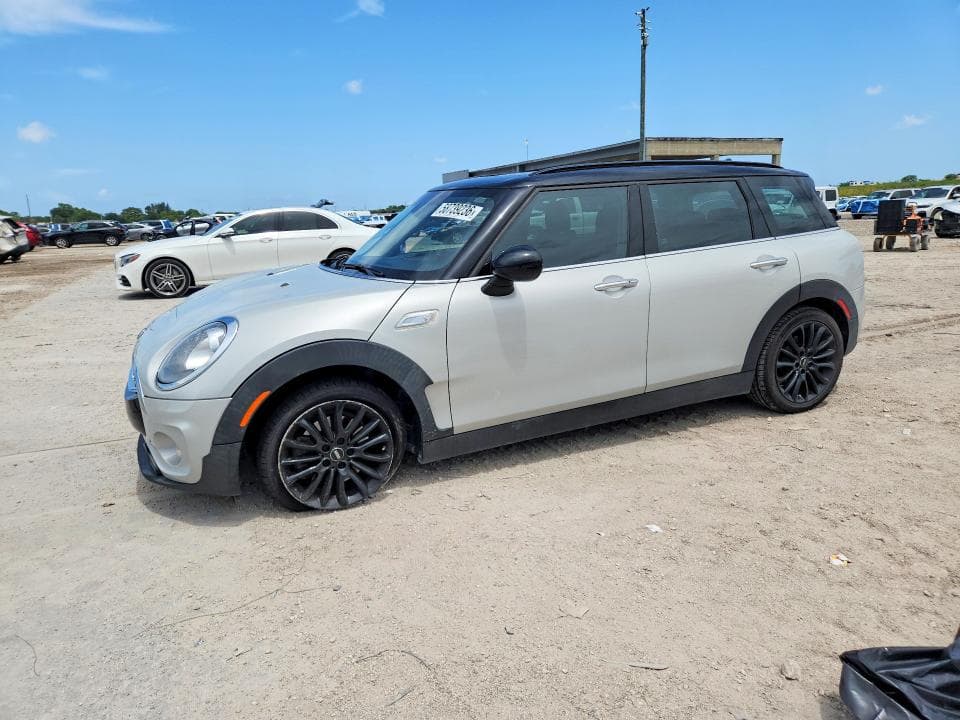 2018 MINI COOPER S CLUBMAN