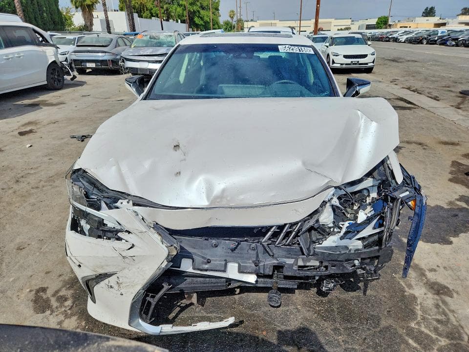 2025 LEXUS ES 300H BASE 5