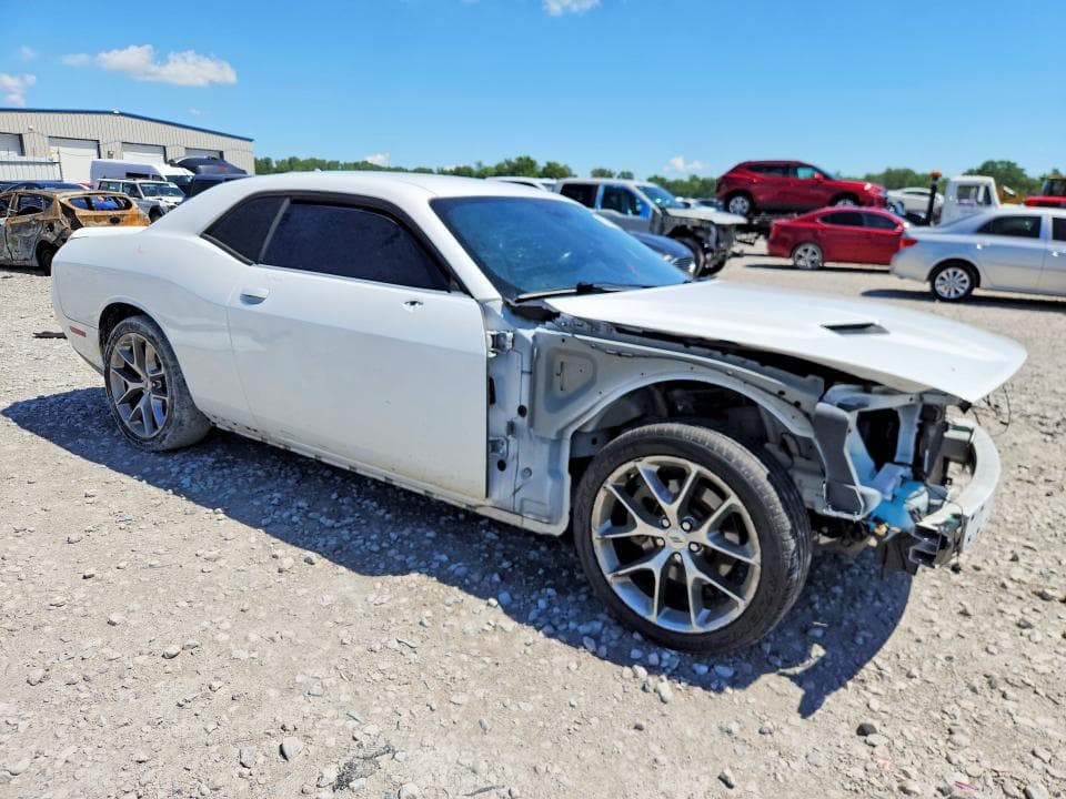 2021 DODGE CHALLENGER SXT 4