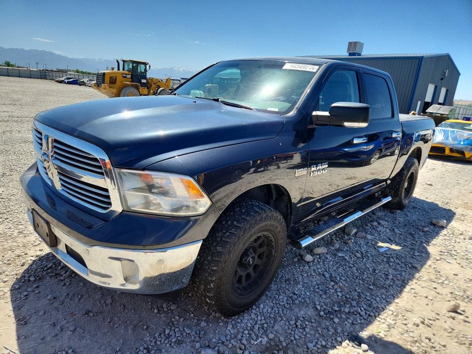 2015 RAM 1500 SLT - 1