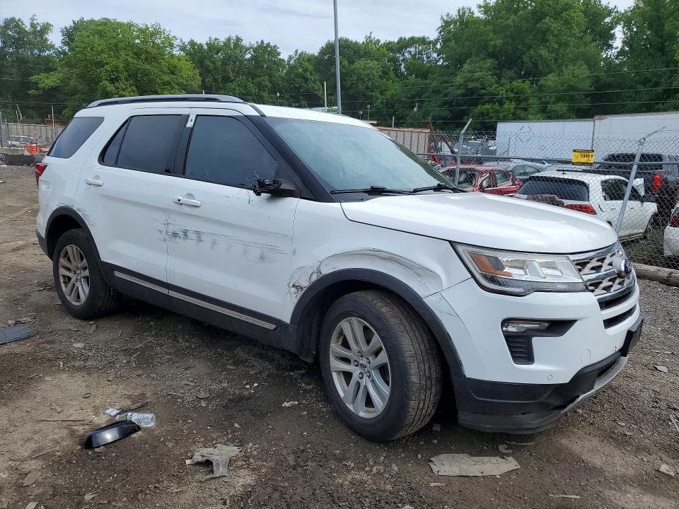 2018 FORD EXPLORER XLT 4