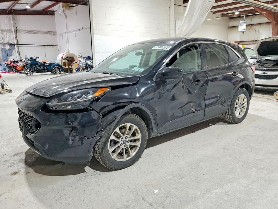 2020 FORD ESCAPE SE - 1