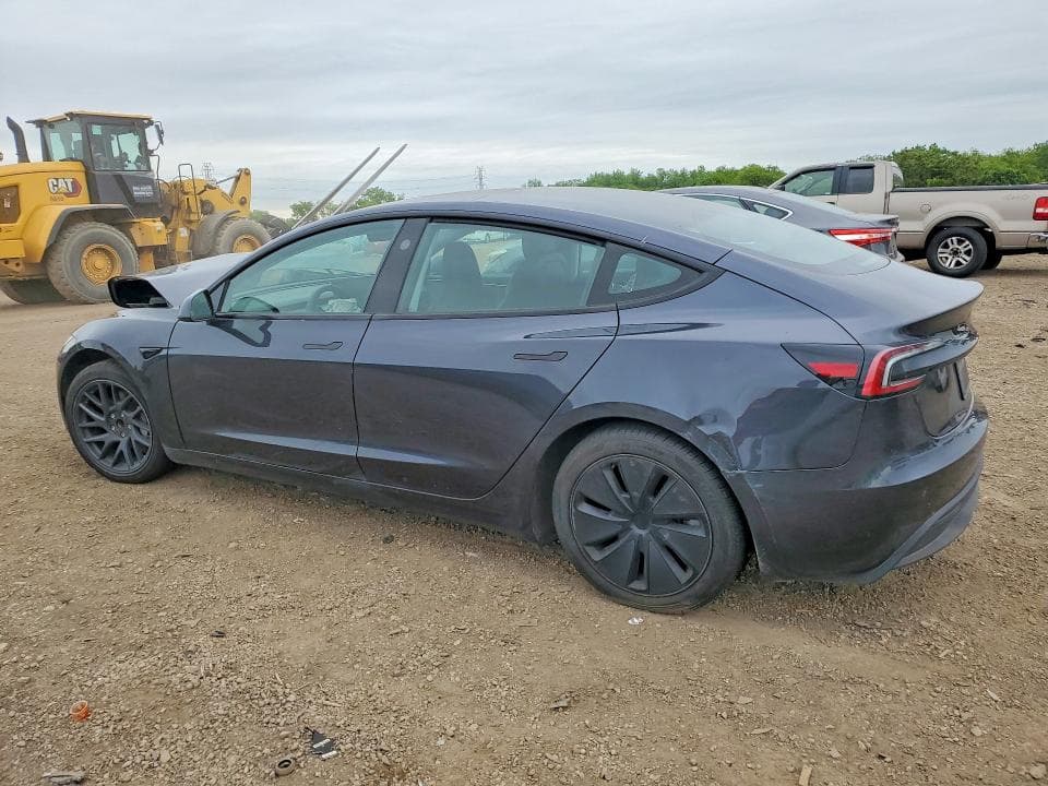 2024 TESLA MODEL 3 2