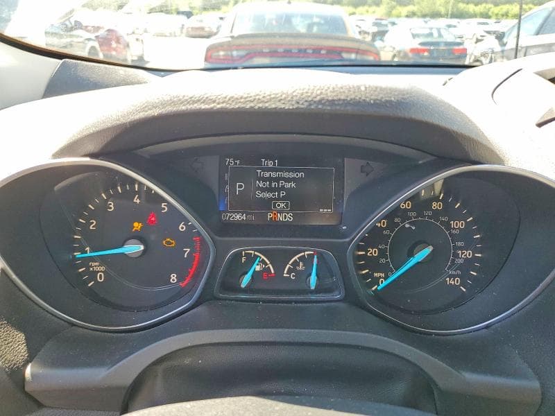 2017 FORD ESCAPE SE 9