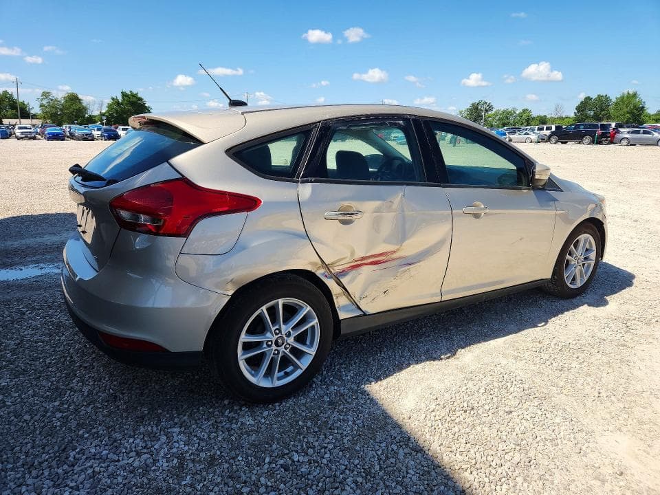 2017 FORD FOCUS SE 3