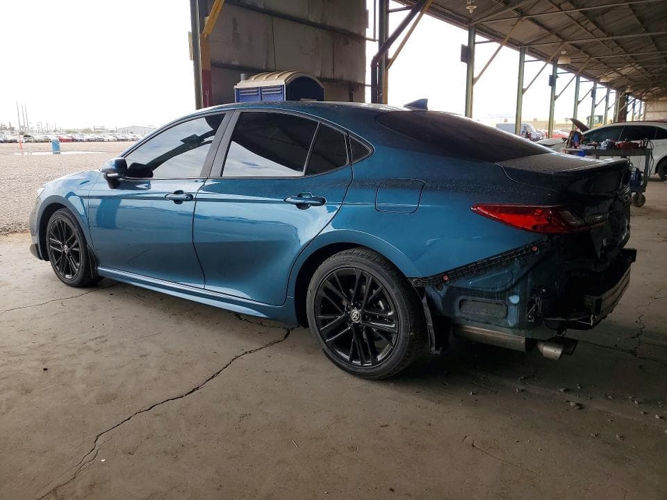 2025 TOYOTA CAMRY SE 2