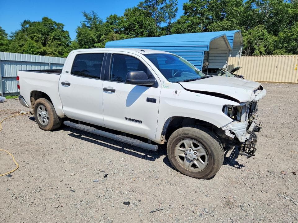 2018 TOYOTA TUNDRA CREWMAX SR5 4