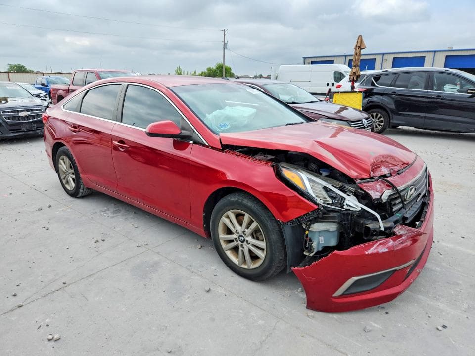 2017 HYUNDAI SONATA SE 4