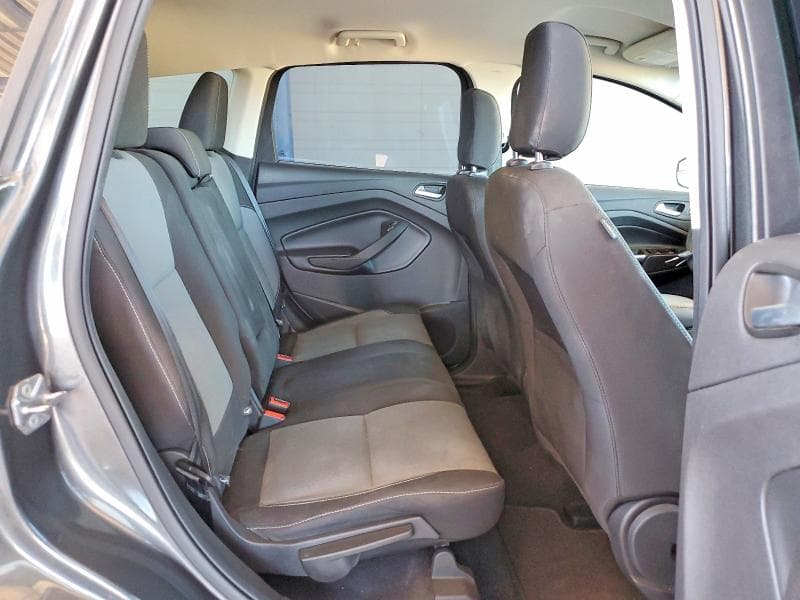2018 FORD ESCAPE SE 11
