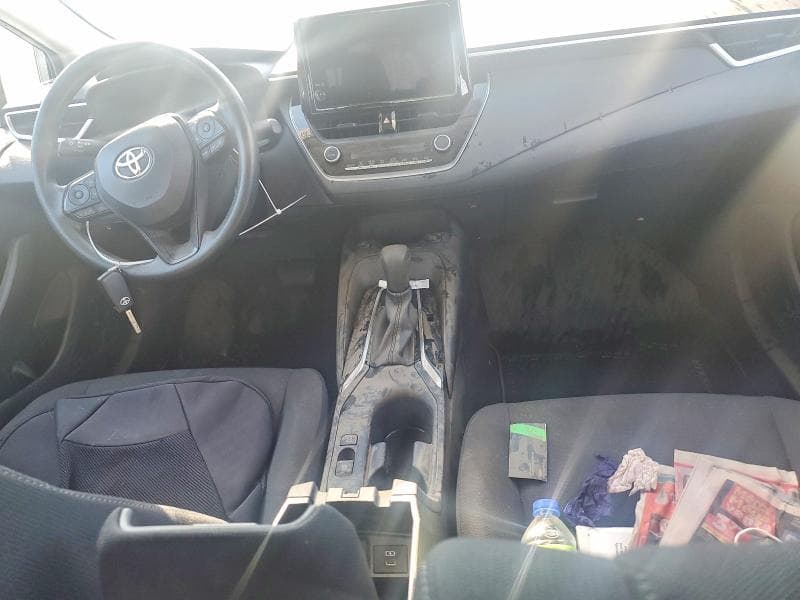 2023 TOYOTA COROLLA LE 8