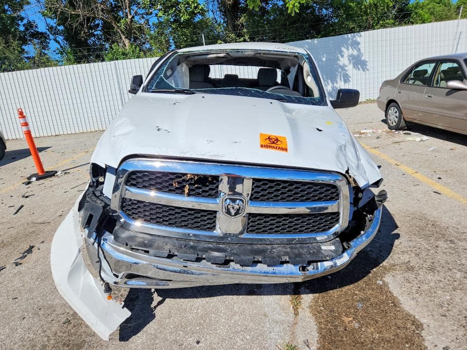 2024 RAM 1500 CLASSIC SLT 5