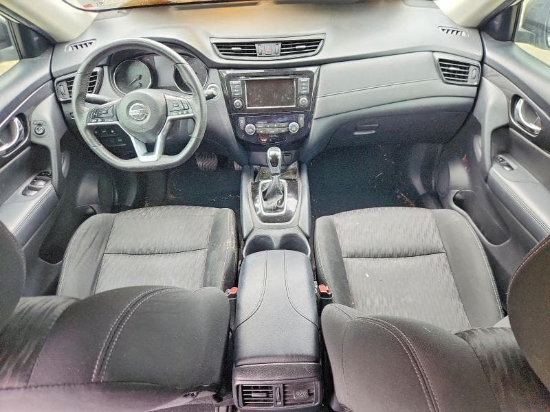 2020 NISSAN ROGUE SV 8